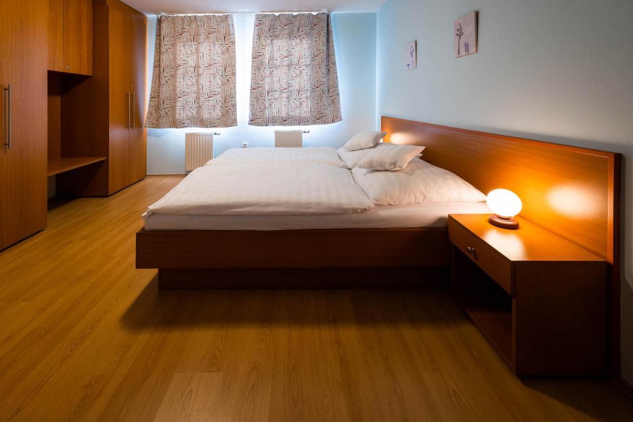 Apartmán Eliška Třeboň Esterno foto